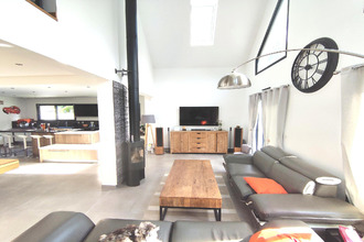 Ma-Cabane - Vente Maison Villiers-Saint-Frédéric, 223 m²