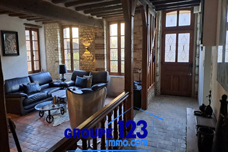 Ma-Cabane - Vente Maison Villiers-sur-Tholon, 225 m²