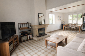 Ma-Cabane - Vente Maison VOISINS-LE-BRETONNEUX, 130 m²