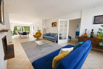 Ma-Cabane - Vente Maison VOISINS-LE-BRETONNEUX, 120 m²