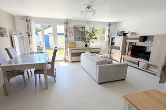 Ma-Cabane - Vente Maison VOISINS-LE-BRETONNEUX, 91 m²