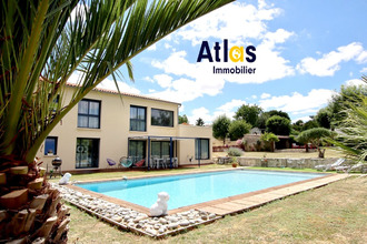 Ma-Cabane - Vente Maison VOUILLE, 257 m²