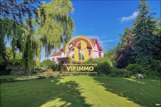 Ma-Cabane - Vente Maison Wavrin, 302 m²