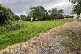 Ma-Cabane - Vente Terrain Brion-près-Thouet, 1258 m²