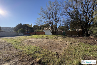 Vente Terrain 13350, Charleval France
