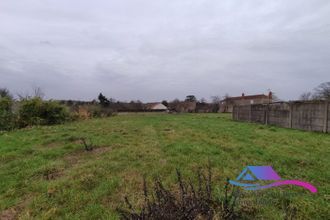 Ma-Cabane - Vente Terrain Châteaumeillant, 1450 m²