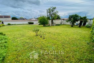 Ma-Cabane - Vente Terrain Châteauneuf-sur-Charente, 929 m²