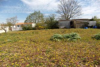 Ma-Cabane - Vente Terrain Chef-Boutonne, 760 m²