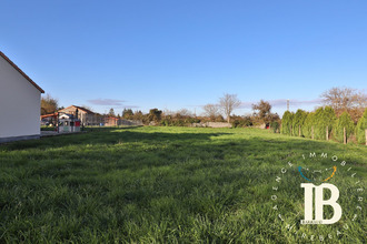 Ma-Cabane - Vente Terrain Mirebeau, 2065 m²