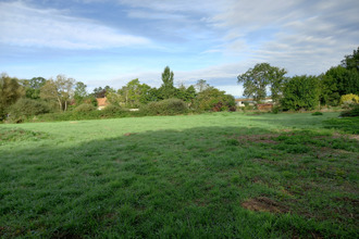 Ma-Cabane - Vente Terrain Pouilly-en-Auxois, 3000 m²