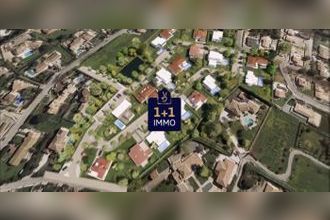 Ma-Cabane - Vente Terrain Roquebrune-sur-Argens, 1011 m²