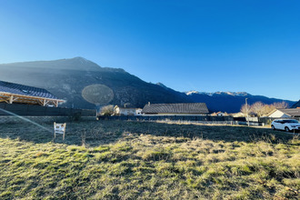 Ma-Cabane - Vente Terrain Saint-Étienne-de-Cuines, 700 m²