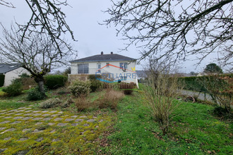 Ma-Cabane - Vente Terrain Saint-Étienne-de-Montluc, 770 m²