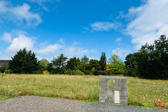 Ma-Cabane - Vente Terrain SAINT-CYR-SUR-LOIRE, 848 m²