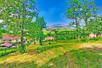 Ma-Cabane - Vente Terrain Saint-Georges-sur-Allier, 2538 m²