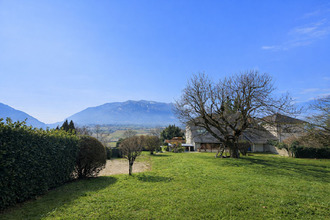 Ma-Cabane - Vente Terrain Saint-Jean-de-Moirans, 1500 m²