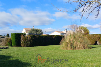 Ma-Cabane - Vente Terrain Saint-Palais-sur-Mer, 1080 m²