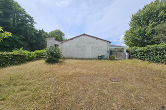 Ma-Cabane - Vente Terrain Saint-Georges-de-Didonne, 300 m²