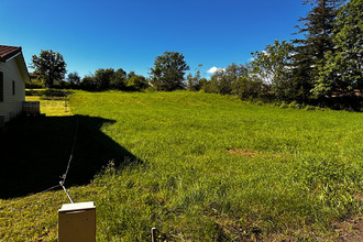 Ma-Cabane - Vente Terrain SANSSAC-L'EGLISE, 1700 m²