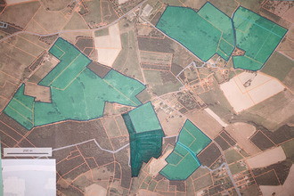 Ma-Cabane - Vente Terrain SEREILHAC, 550000 m²