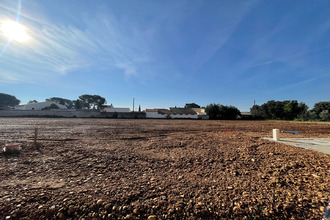 Ma-Cabane - Vente Terrain SORGUES, 905 m²