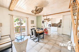 Ma-Cabane - Vente Appartement DINGY SAINT CLAIR, 126