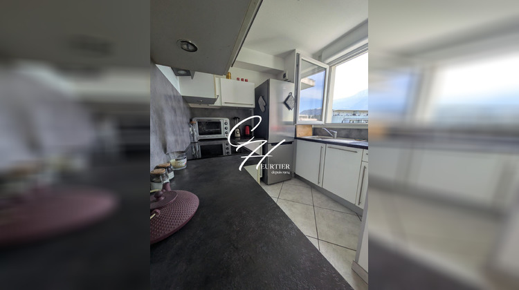 Ma-Cabane - Location Appartement Échirolles, 43 m²