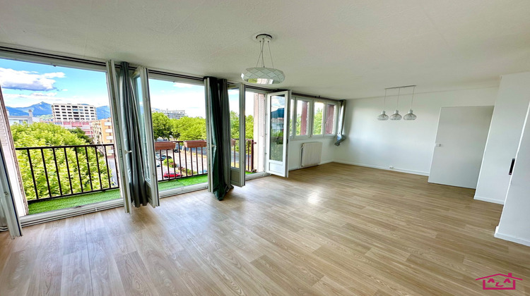 Ma-Cabane - Location Appartement Échirolles, 70 m²