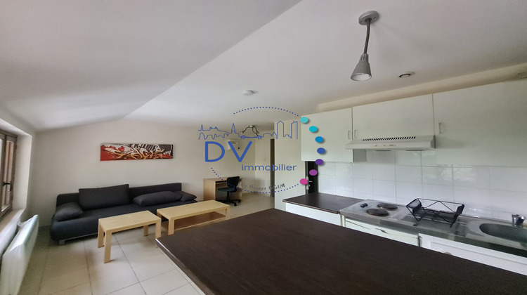 Ma-Cabane - Location Appartement Écully, 20 m²