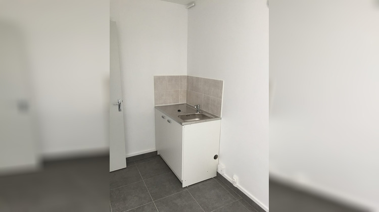 Ma-Cabane - Location Appartement Écully, 39 m²