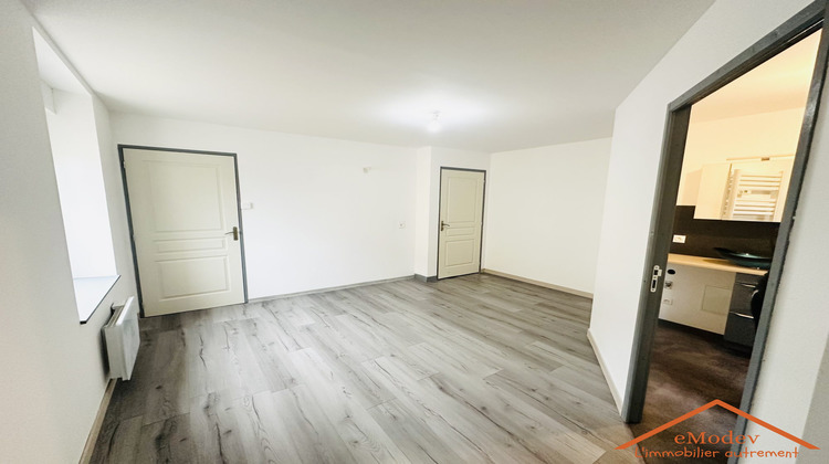 Ma-Cabane - Location Appartement Éloyes, 41 m²
