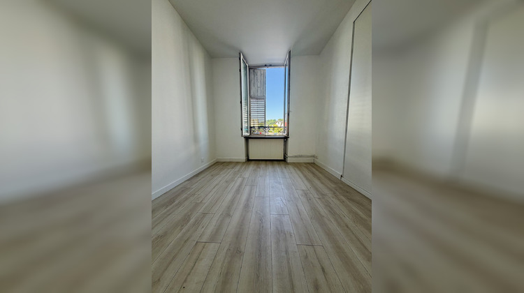 Ma-Cabane - Location Appartement Épinal, 54 m²