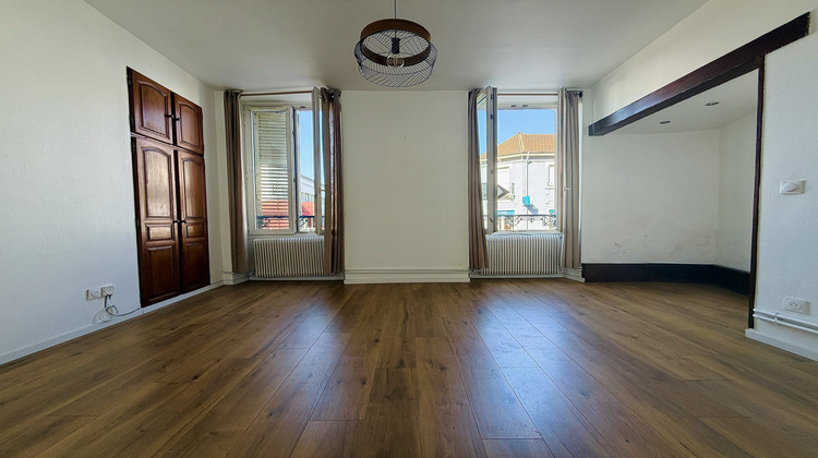 Ma-Cabane - Location Appartement Épinal, 54 m²