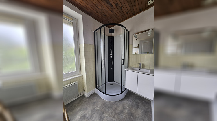 Ma-Cabane - Location Appartement Épinouze, 93 m²