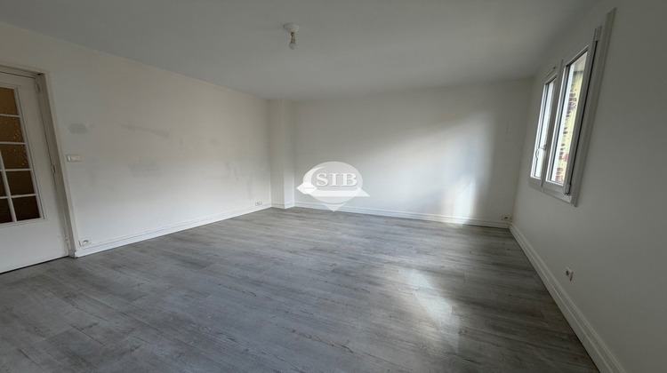 Ma-Cabane - Location Appartement Étampes, 66 m²