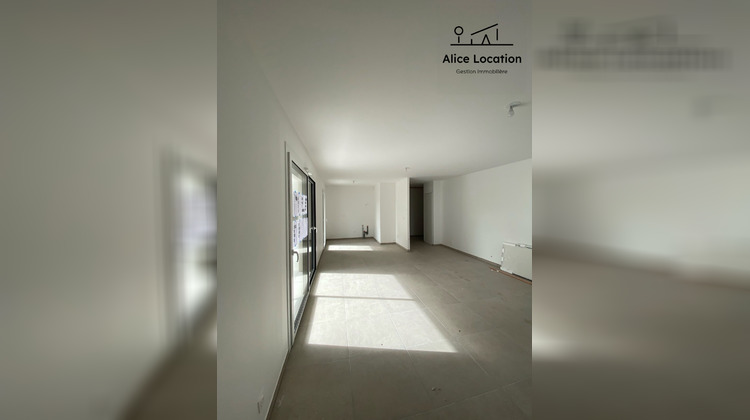 Ma-Cabane - Location Appartement Évian-les-Bains, 72 m²
