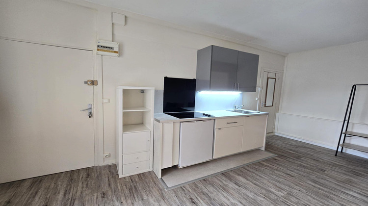 Ma-Cabane - Location Appartement Évreux, 23 m²