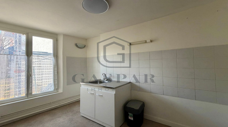 Ma-Cabane - Location Appartement Évreux, 25 m²