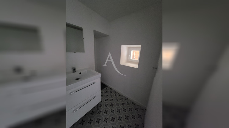 Ma-Cabane - Location Appartement ABBARETZ, 45 m²