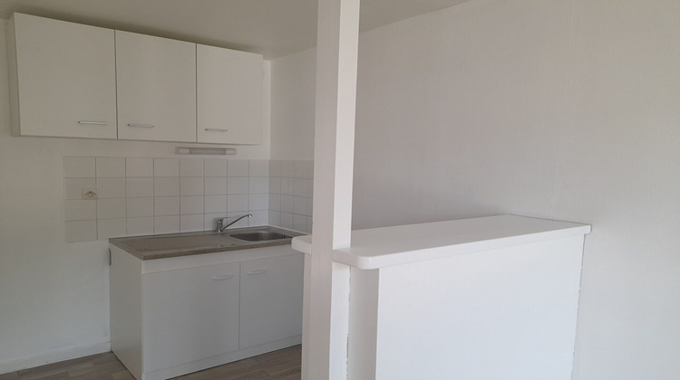Ma-Cabane - Location Appartement Abbeville, 52 m²