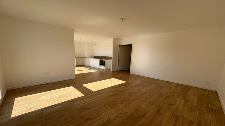 Ma-Cabane - Location Appartement ACIGNE, 66 m²