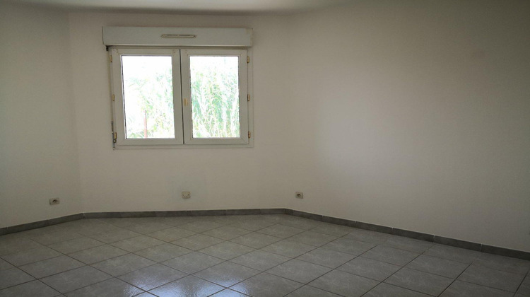 Ma-Cabane - Location Appartement AGDE, 77 m²