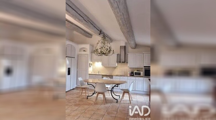 Ma-Cabane - Location Appartement Aigues-Mortes, 70 m²