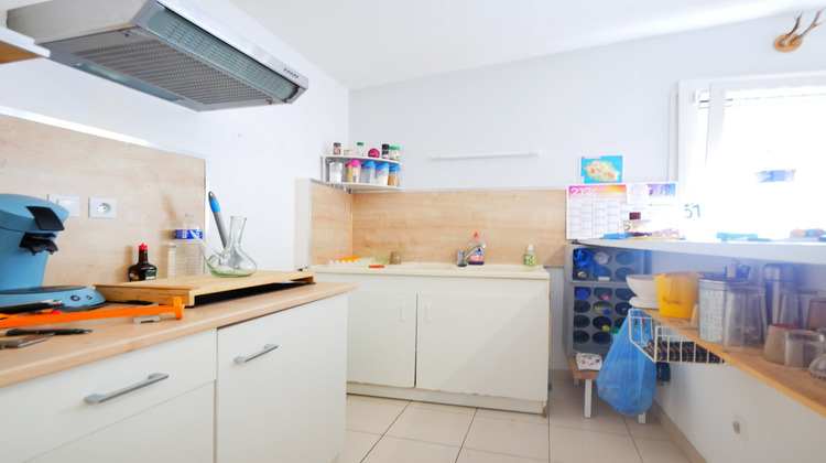 Ma-Cabane - Location Appartement AIMARGUES, 49 m²