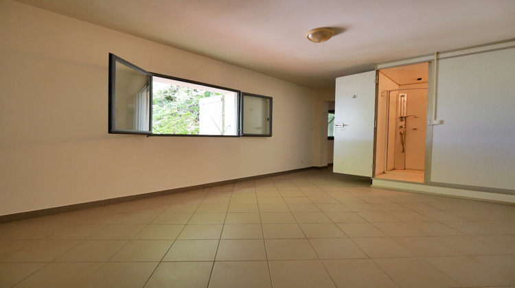 Ma-Cabane - Location Appartement AIMARGUES, 29 m²