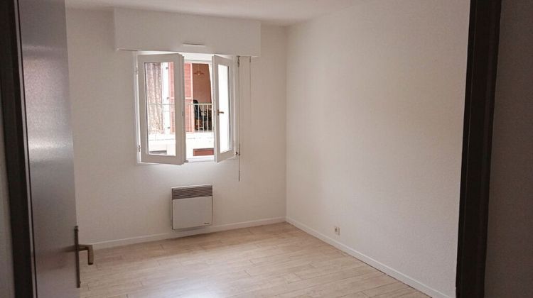 Ma-Cabane - Location Appartement AIRE-SUR-L'ADOUR, 83 m²