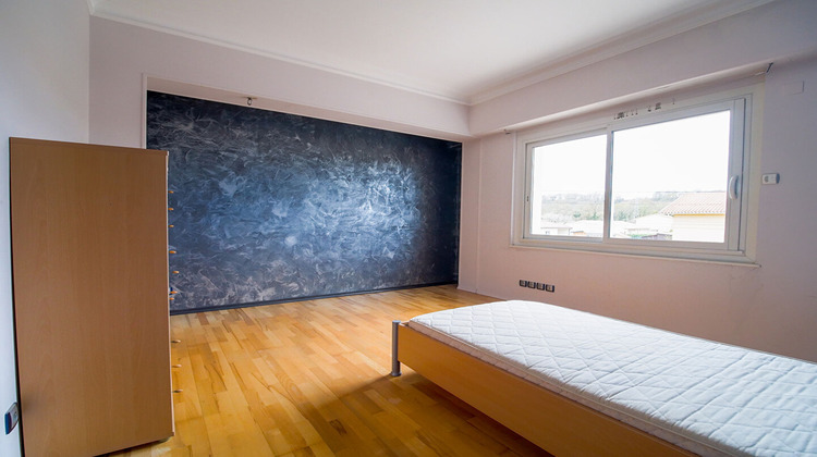 Ma-Cabane - Location Appartement AIRE-SUR-L'ADOUR, 164 m²