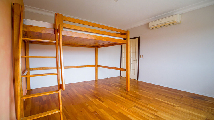 Ma-Cabane - Location Appartement AIRE-SUR-L'ADOUR, 164 m²