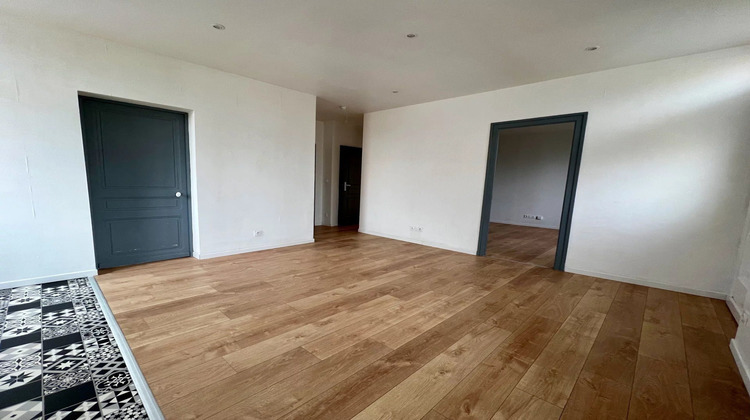 Ma-Cabane - Location Appartement Aire-sur-l'Adour, 63 m²