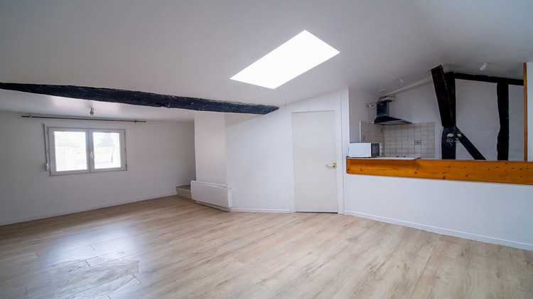 Ma-Cabane - Location Appartement AIRE-SUR-L'ADOUR, 38 m²